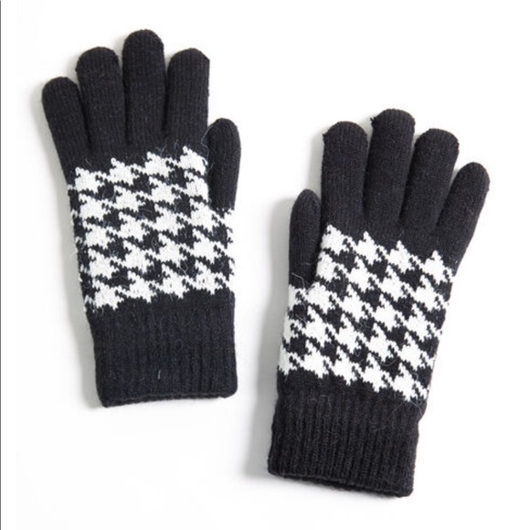 Classic Houndstooth Chenille Lined Gloves - Picture 2 of 3